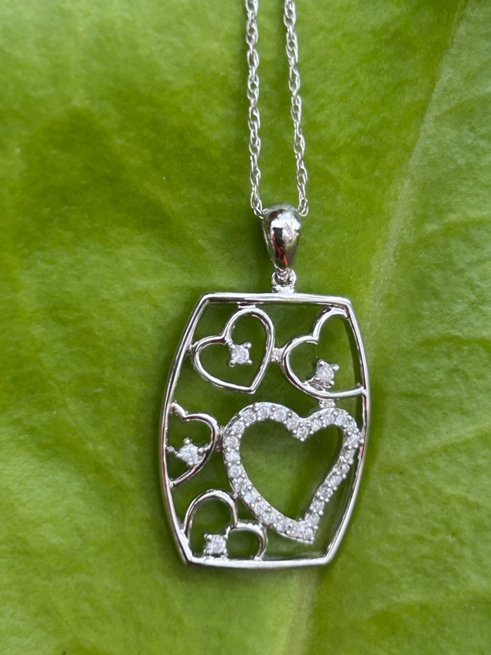 10K White Gold Diamonds Hearts Pendant necklace 18” Chain